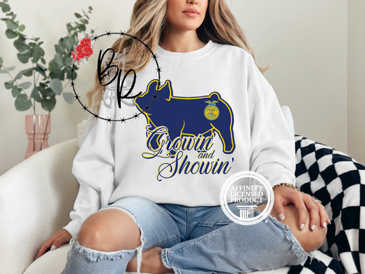 Growin' and Showin' with FFA Emblem with Pig Sweatshirt Crew