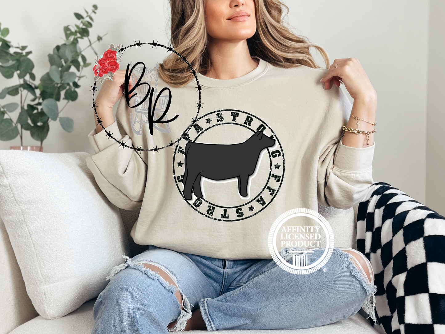 FFA Strong Round Black with Heifer Sweatshirt Crew