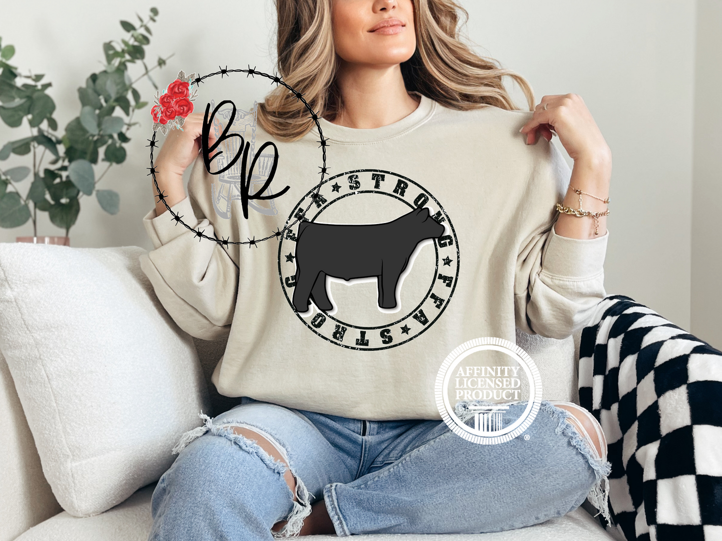 FFA Strong Round Black with Steer Sweatshirt Crew