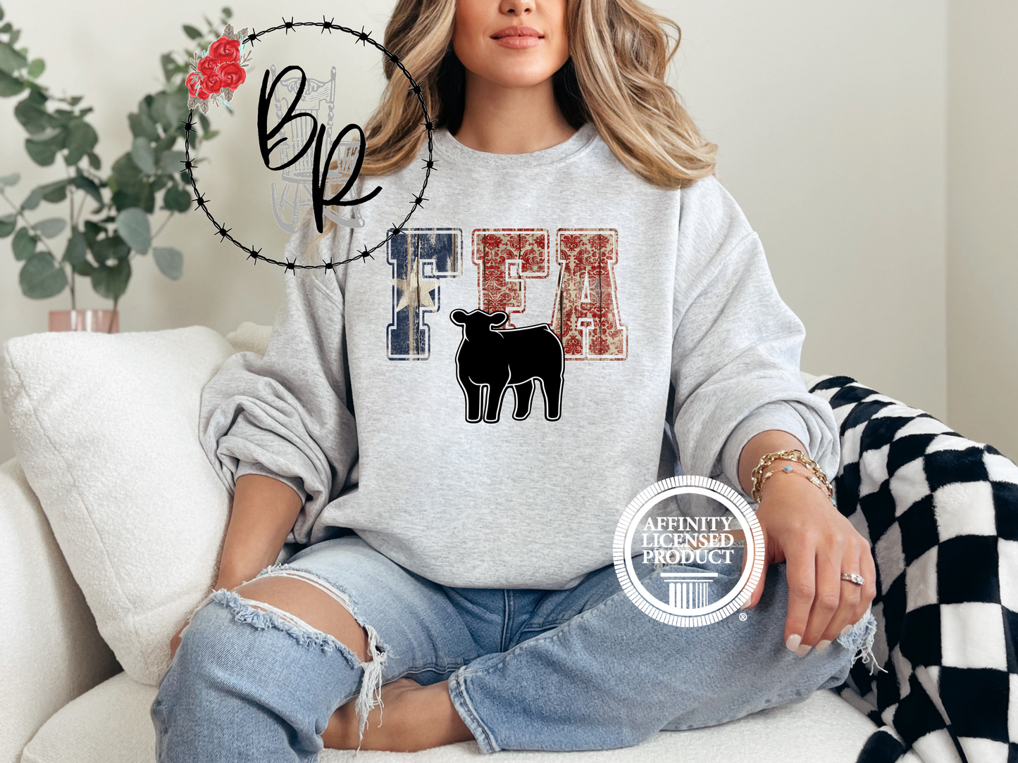 FFA Texas Star with Heifer Sweatshirt Crew