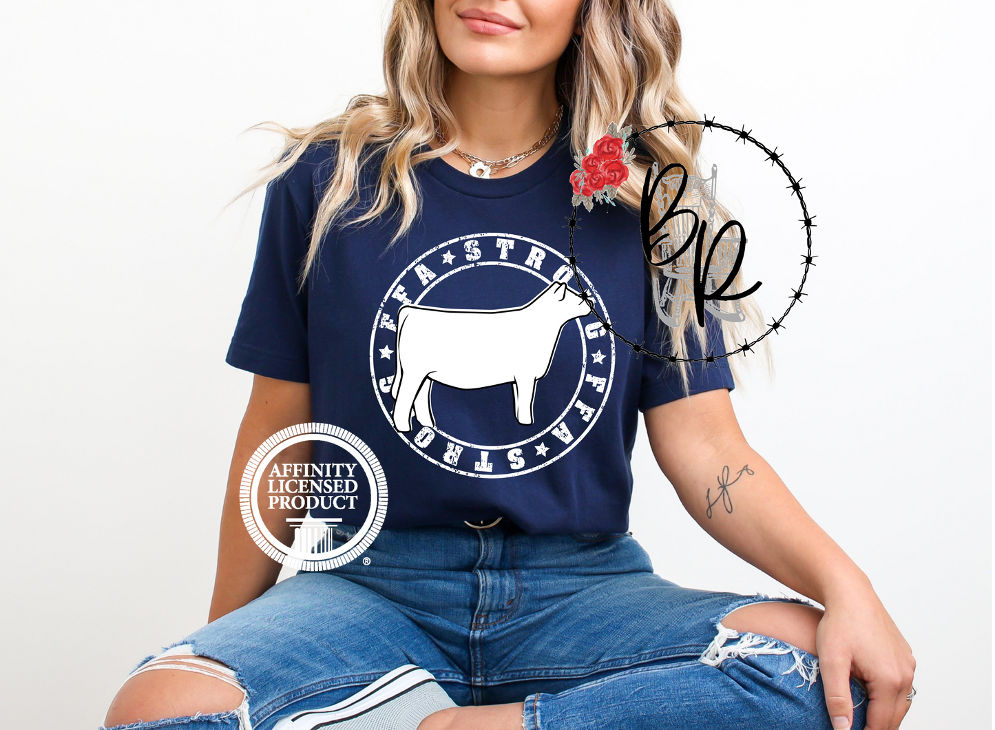 FFA Strong Round White Heifer Stockshow Stock Show T-Shirt Tee