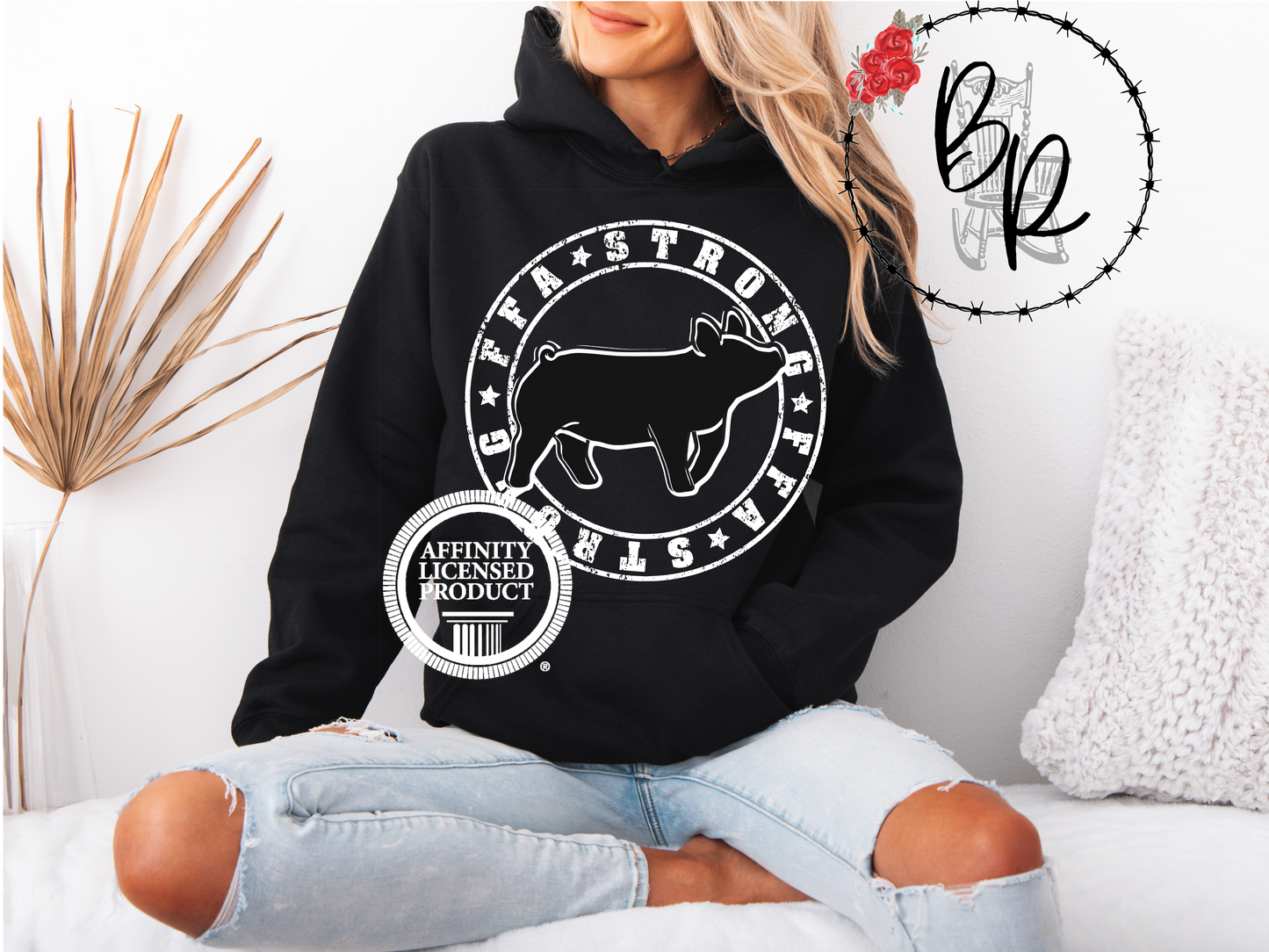FFA Strong Round White with Pig Stockshow Stock Show Hoodie