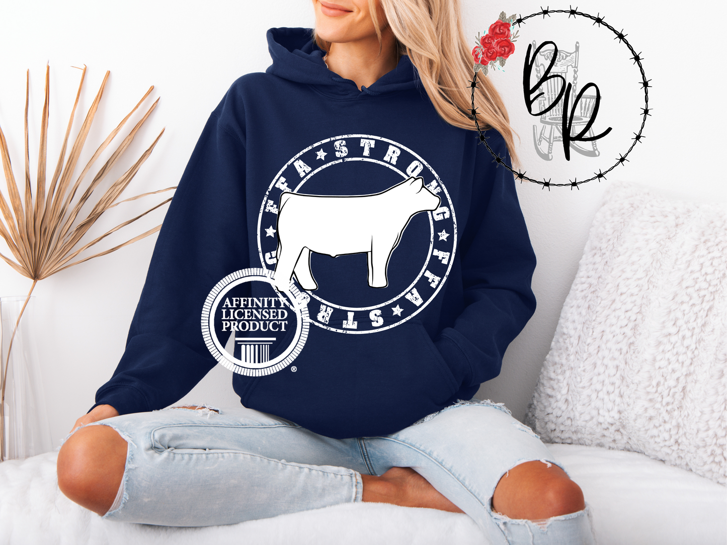 FFA Strong Round White with Steer Stockshow Stock Show Hoodie